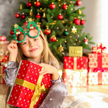 Формирование отношения детей к подаркам