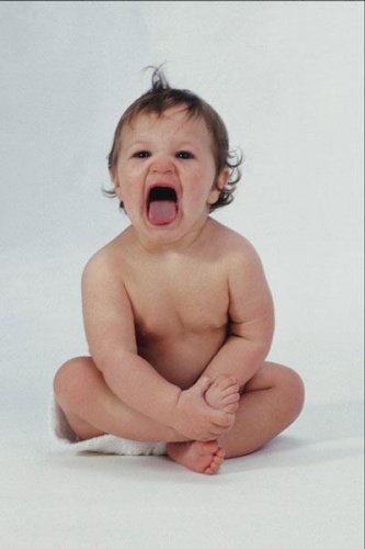 Как реагировать на капризы больного ребенка?