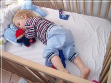 10 способов уложить Ваше чадо в кровать